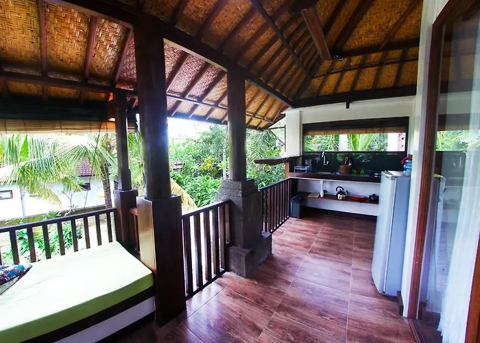 Full Moon 8 Bed & Breakfast Ubud
